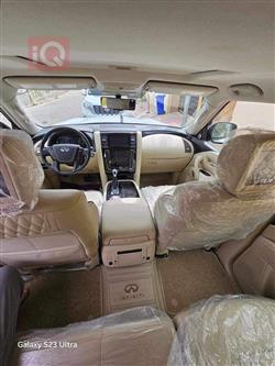 Infiniti QX80